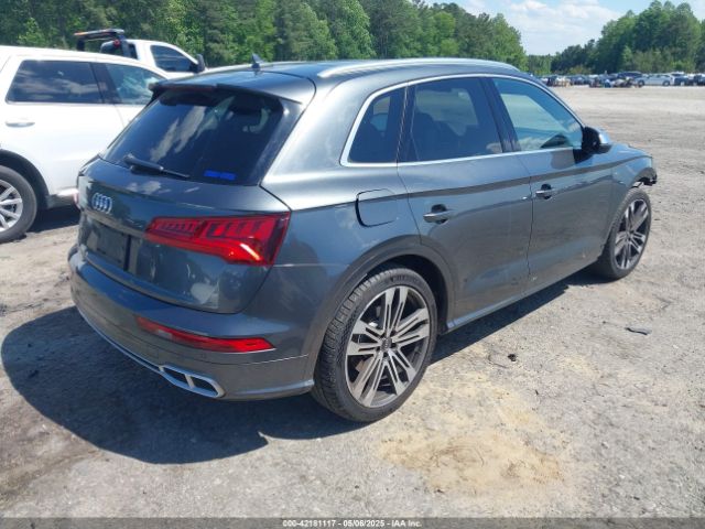 2018 AUDI SQ5 WA1A4AFY0J2099785 Photo 3