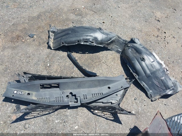 4T1T11AK6MU438001 Toyota CAMRY SE