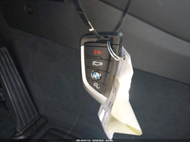 WBX57DP08RN311550 BMW X3 Xdrive30i