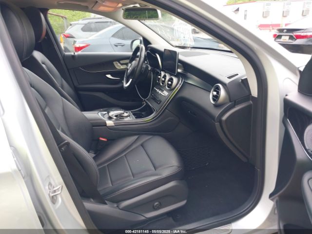 WDC0G4KB5HF195307 Mercedes-Benz Glc 300 4matic