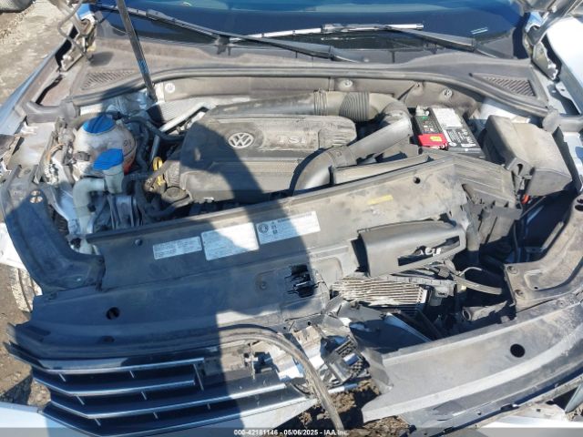 1VWAT7A30HC009964 Volkswagen Passat 1.8t S