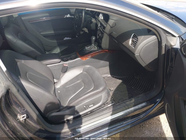 2012 AUDI A5 WAULFAFR3CA028085 Photo 4