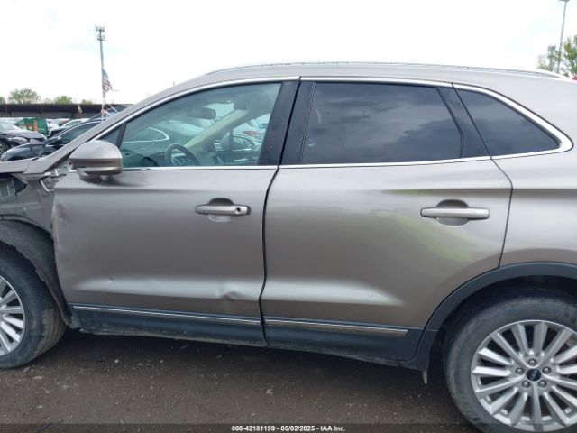 5LMCJ1D97KUL39481 Lincoln Mkc Standard