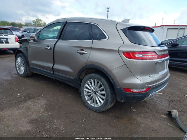 5LMCJ1D97KUL39481 Lincoln Mkc Standard