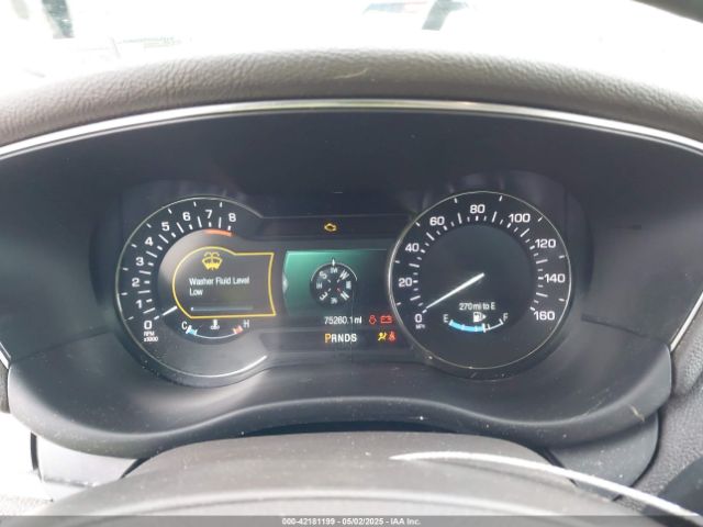 5LMCJ1D97KUL39481 Lincoln Mkc Standard
