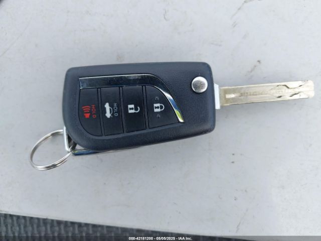 2022 TOYOTA CAMRY 4T1C11AK0NU640401 Photo 10