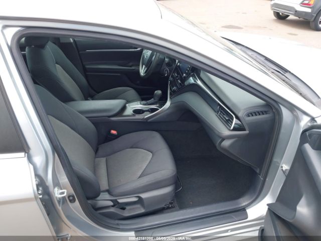 2022 TOYOTA CAMRY 4T1C11AK0NU640401 Photo 4