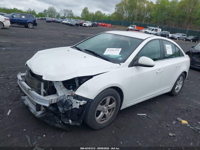 1G1PC5SBXE7435942 Chevrolet Cruze 1lt Auto