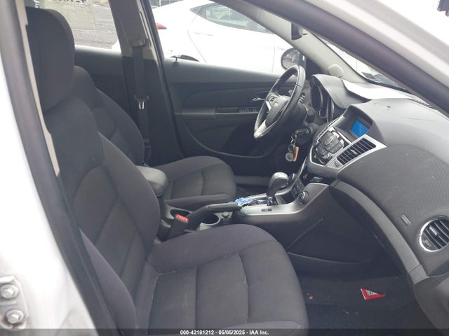 1G1PC5SBXE7435942 Chevrolet Cruze 1lt Auto