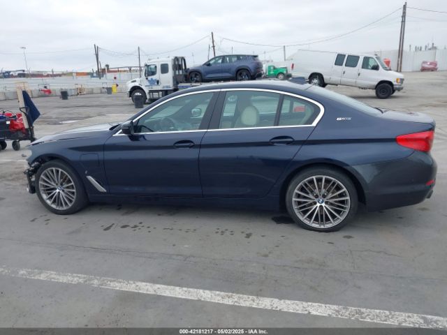 WBAJA9C56KB388241 BMW 530e Iperformance