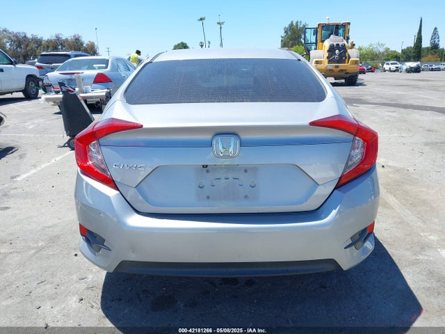Honda Civic Lx 2018 2HGFC2F58JH527122 Image 16
