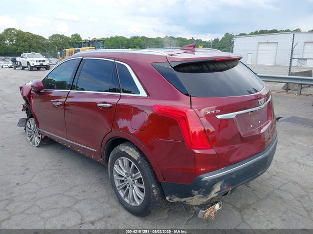 2017 CADILLAC XT5 1GYKNBRS1HZ200882 Photo 2