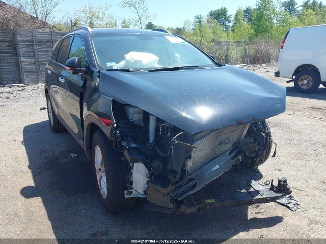 5XYPGDA34HG325685 KIA Sorento