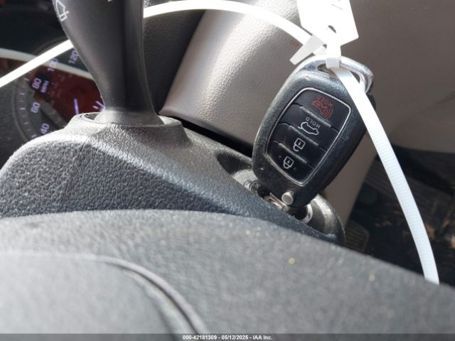 KM8J33A46JU626916 Hyundai TUCSON SEL