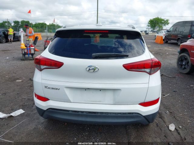 KM8J33A46JU626916 Hyundai TUCSON SEL