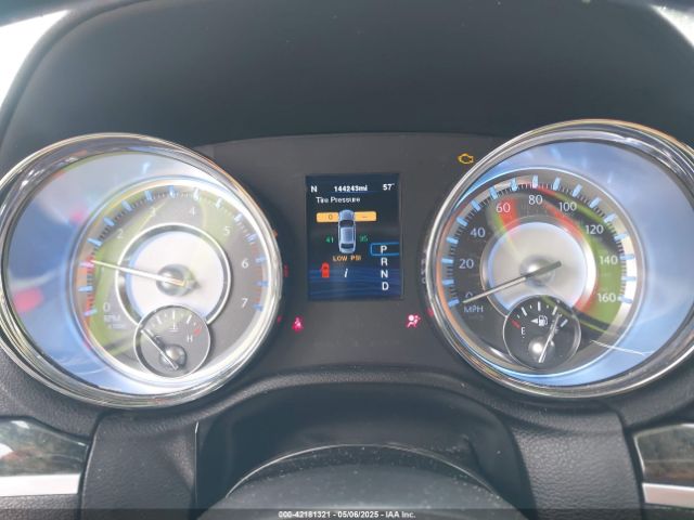 2012 CHRYSLER 300C 2C3CCAET4CH236569 Photo 6