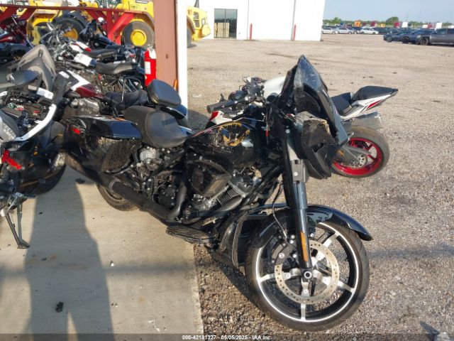 2024 HARLEY-DAVIDSON FLHX 1HD1KB714RB647848