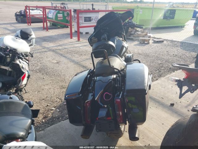 2024 HARLEY-DAVIDSON FLHX 1HD1KB714RB647848 Photo 5