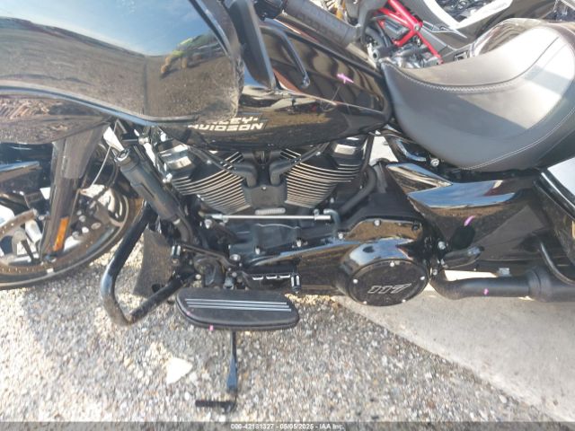 2024 HARLEY-DAVIDSON FLHX 1HD1KB714RB647848 Photo 8