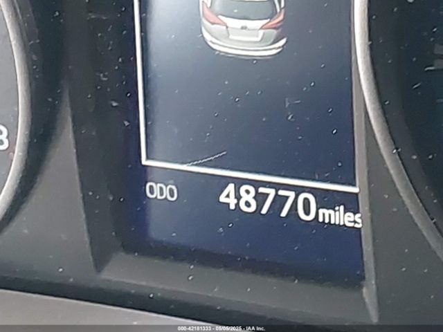 JTMZFREV3JJ187597 Toyota RAV4 LE