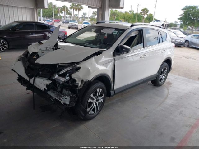 JTMZFREV3JJ187597 Toyota RAV4 LE