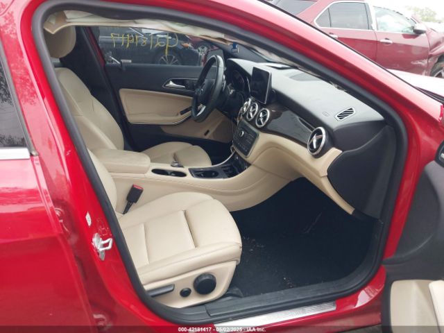 2016 MERCEDES-BENZ GLA 250 WDCTG4GB3GJ259796 Photo 4