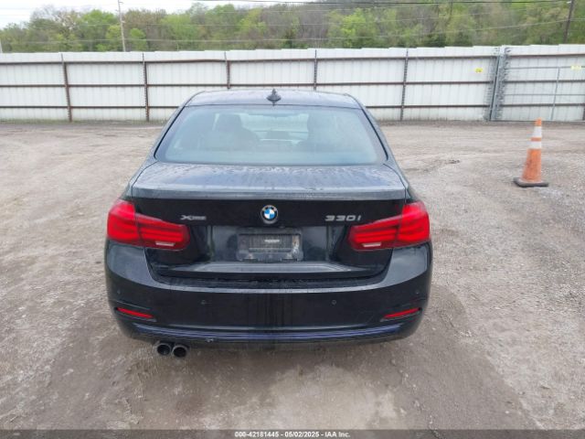 WBA8D9C54JA616120 BMW 330I
