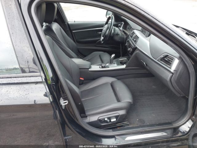 WBA8D9C54JA616120 BMW 330I
