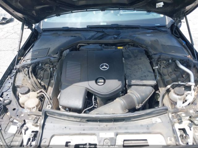 W1KAF4GB9NR017910 Mercedes-Benz C 300 Sedan