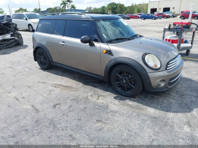 2013 MINI CLUBMAN WMWZF3C51DT489685