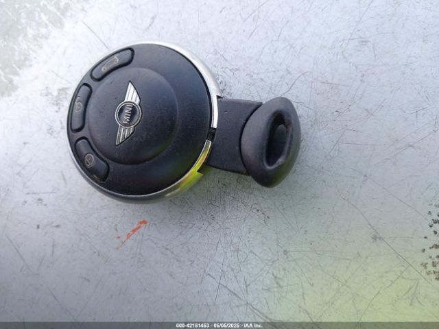 2013 MINI CLUBMAN WMWZF3C51DT489685 Photo 10