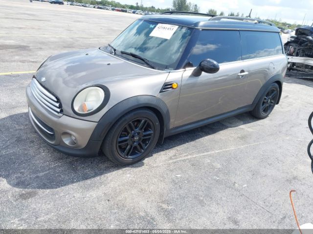 2013 MINI CLUBMAN WMWZF3C51DT489685 Photo 1