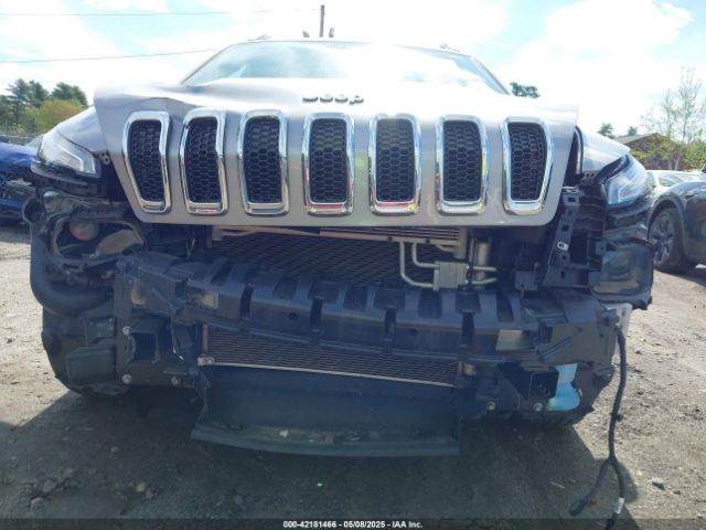 1C4PJMCX0JD550224 Jeep Cherokee Latitude 4x4