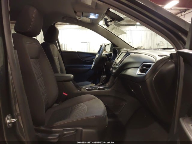 3GNAXKEV7KS512468 Chevrolet EQUINOX LT