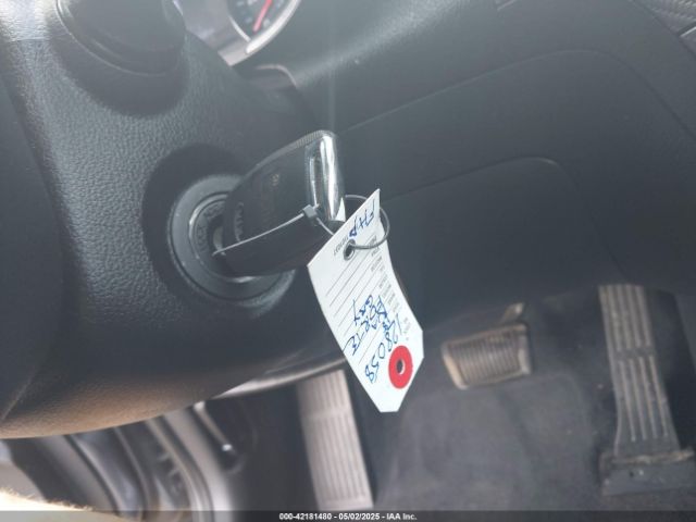 3KPFL4A79JE282653 KIA FORTE S