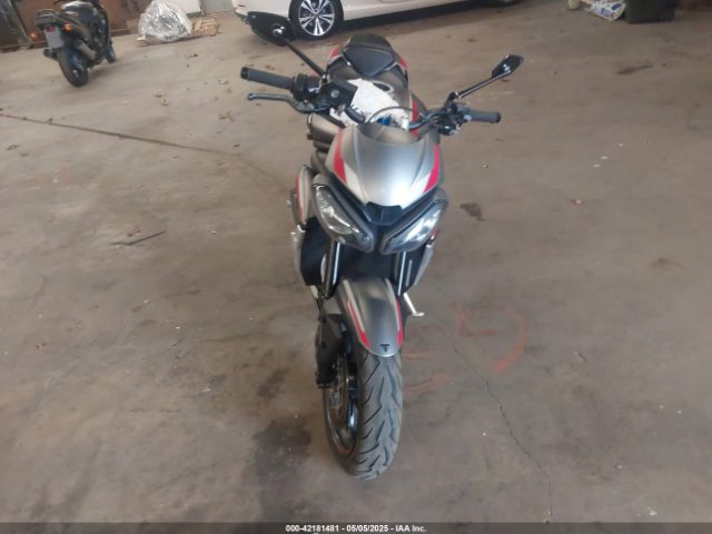 2020 TRIUMPH MOTORCYCLE STREET TRIPLE SMTA534D1LTAA3092 Photo 4