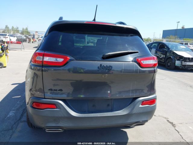 1C4PJMAS3GW340107 Jeep Cherokee Altitude