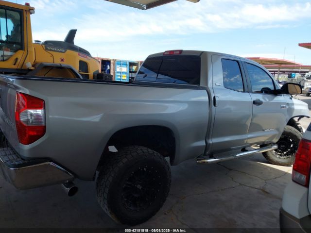 5TFRY5F15HX214109 Toyota Tundra Sr5 5.7l V8