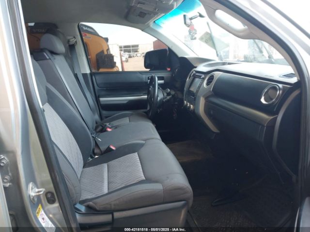 5TFRY5F15HX214109 Toyota Tundra Sr5 5.7l V8