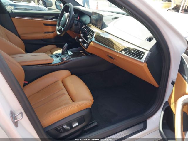WBAJR3C04LCE17647 BMW 530I