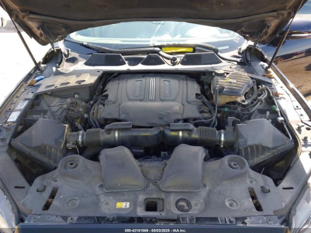 2017 JAGUAR XJ SAJWA1C76H8W08819 Photo 9