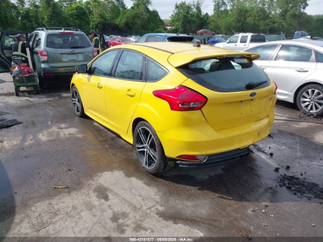 2017 FORD FOCUS ST 1FADP3L97HL203296 Photo 2