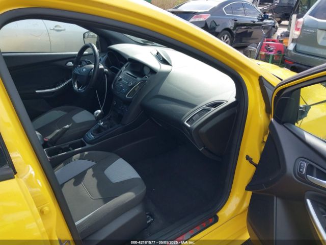 2017 FORD FOCUS ST 1FADP3L97HL203296 Photo 4