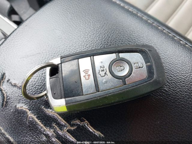 3FA6P0LU5HR238576 Ford Fusion Hybrid Se