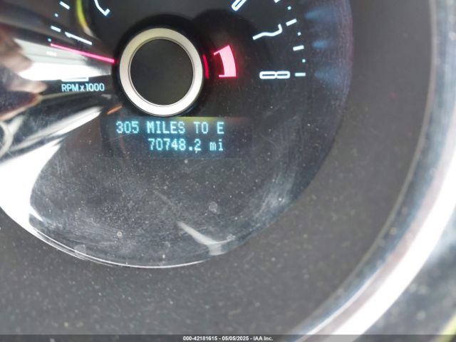 1ZVBP8AM5E5226188 Ford Mustang V6