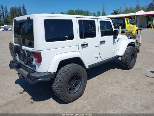 1C4BJWEG0GL185609 Jeep Wrangler Unlimited Sahara
