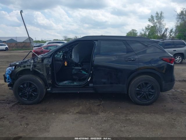 3GNKBHR47NS136060 Chevrolet Blazer Awd 2lt