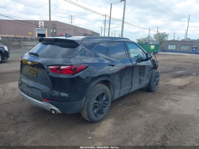 3GNKBHR47NS136060 Chevrolet Blazer Awd 2lt