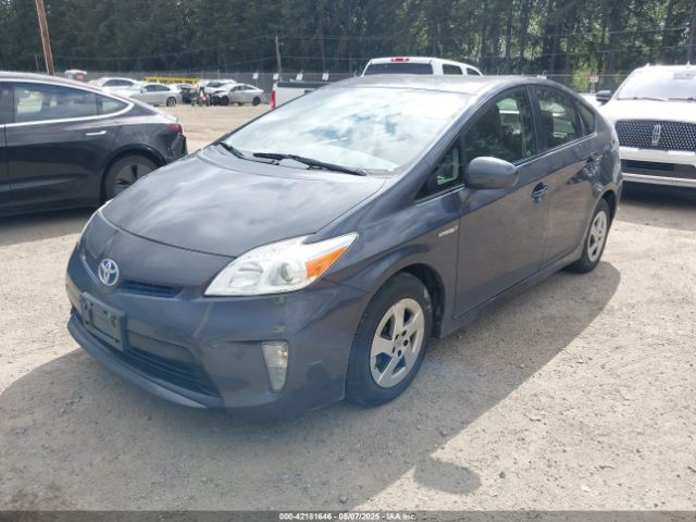 JTDKN3DU2F1997353 Toyota Prius Two
