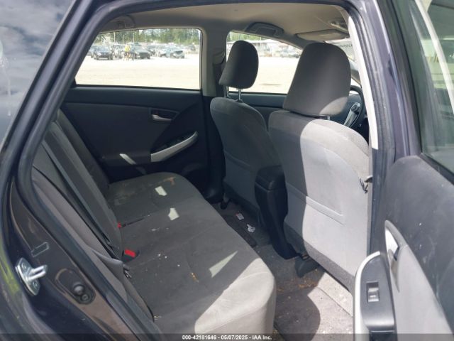 JTDKN3DU2F1997353 Toyota Prius Two